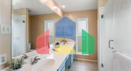 Residential - Single Family Home - Houston, Texas, United States - United States