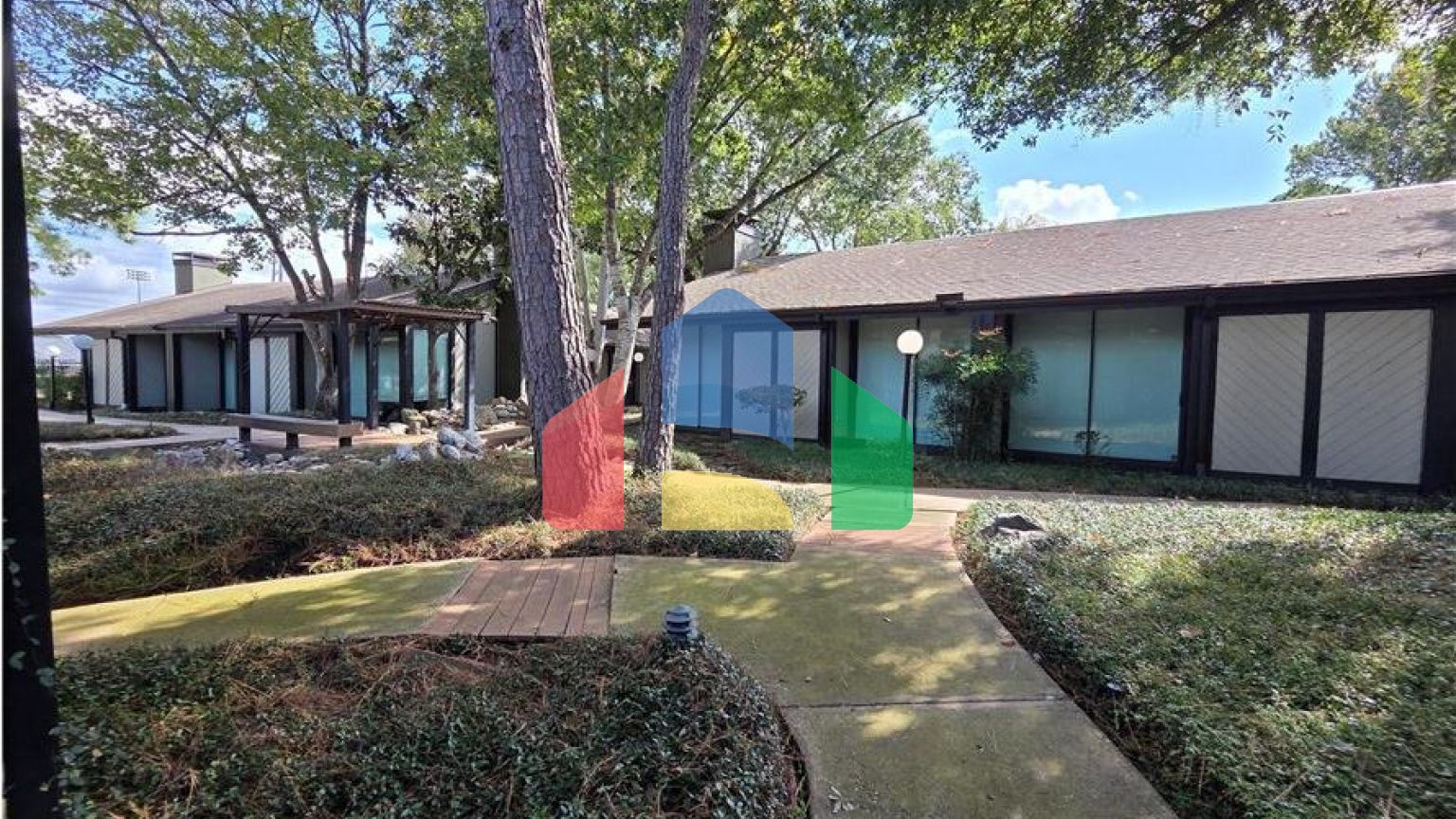 Residential - Condo/Apartment - Houston, Texas, United States - United States