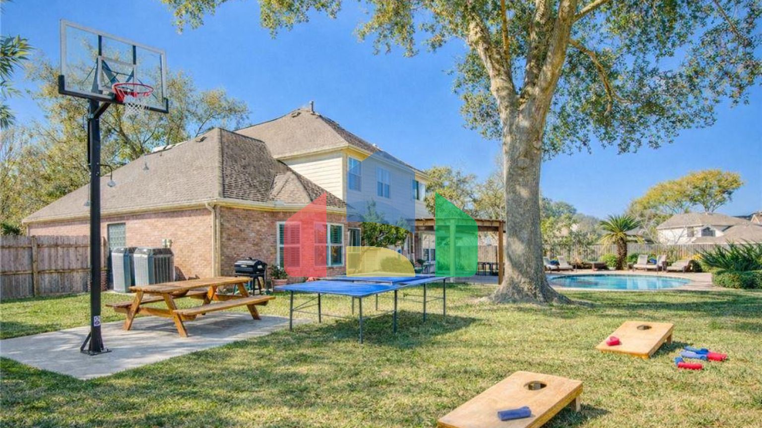 Residential - Single Family Home - Houston, Texas, United States - United States