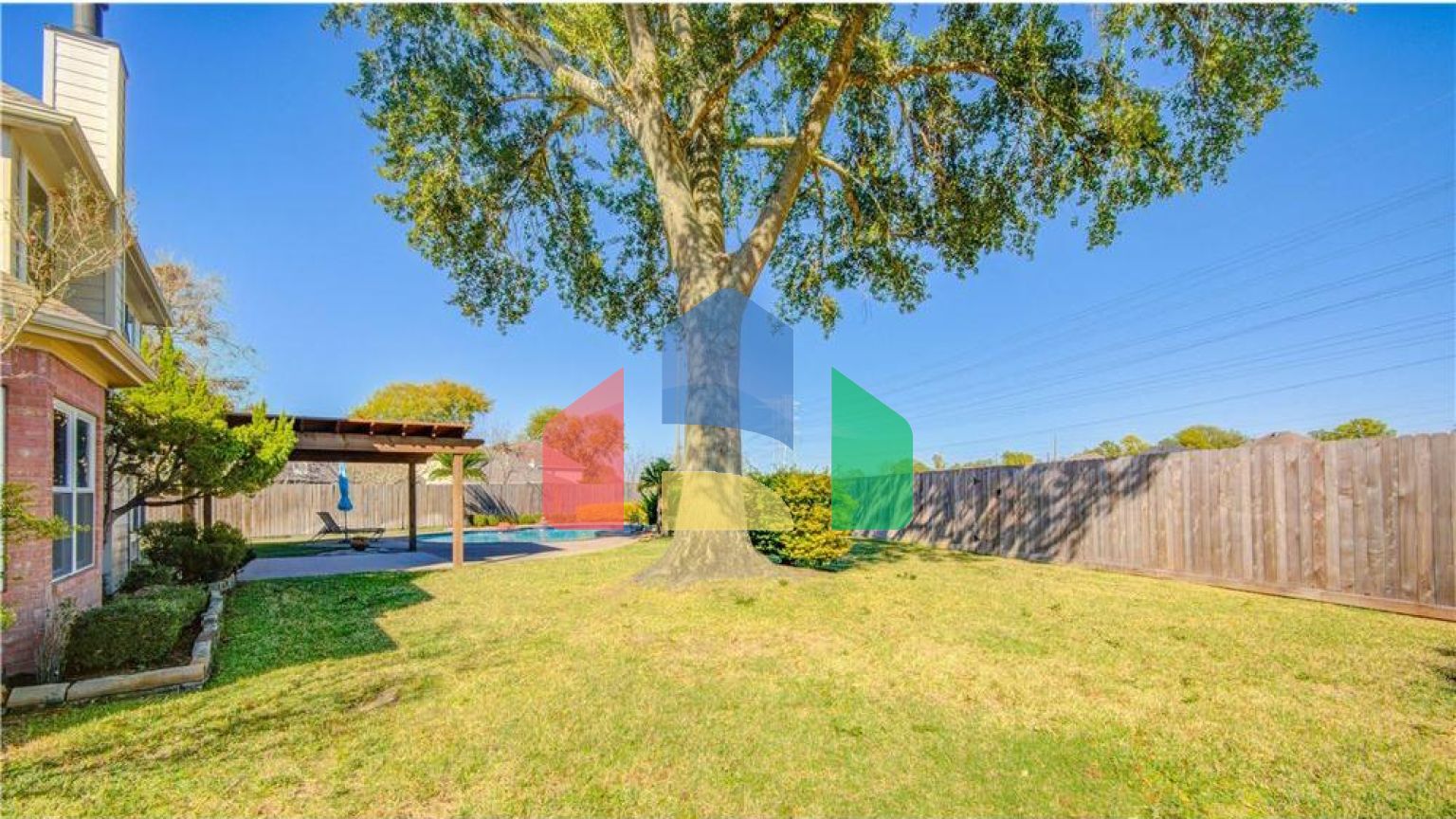 Residential - Single Family Home - Houston, Texas, United States - United States