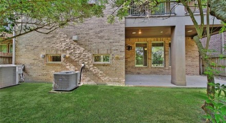 Residential - Single Family Home - Houston, Texas, United States - United States