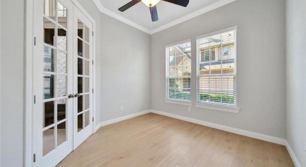 Residential - Single Family Home - Houston, Texas, United States - United States