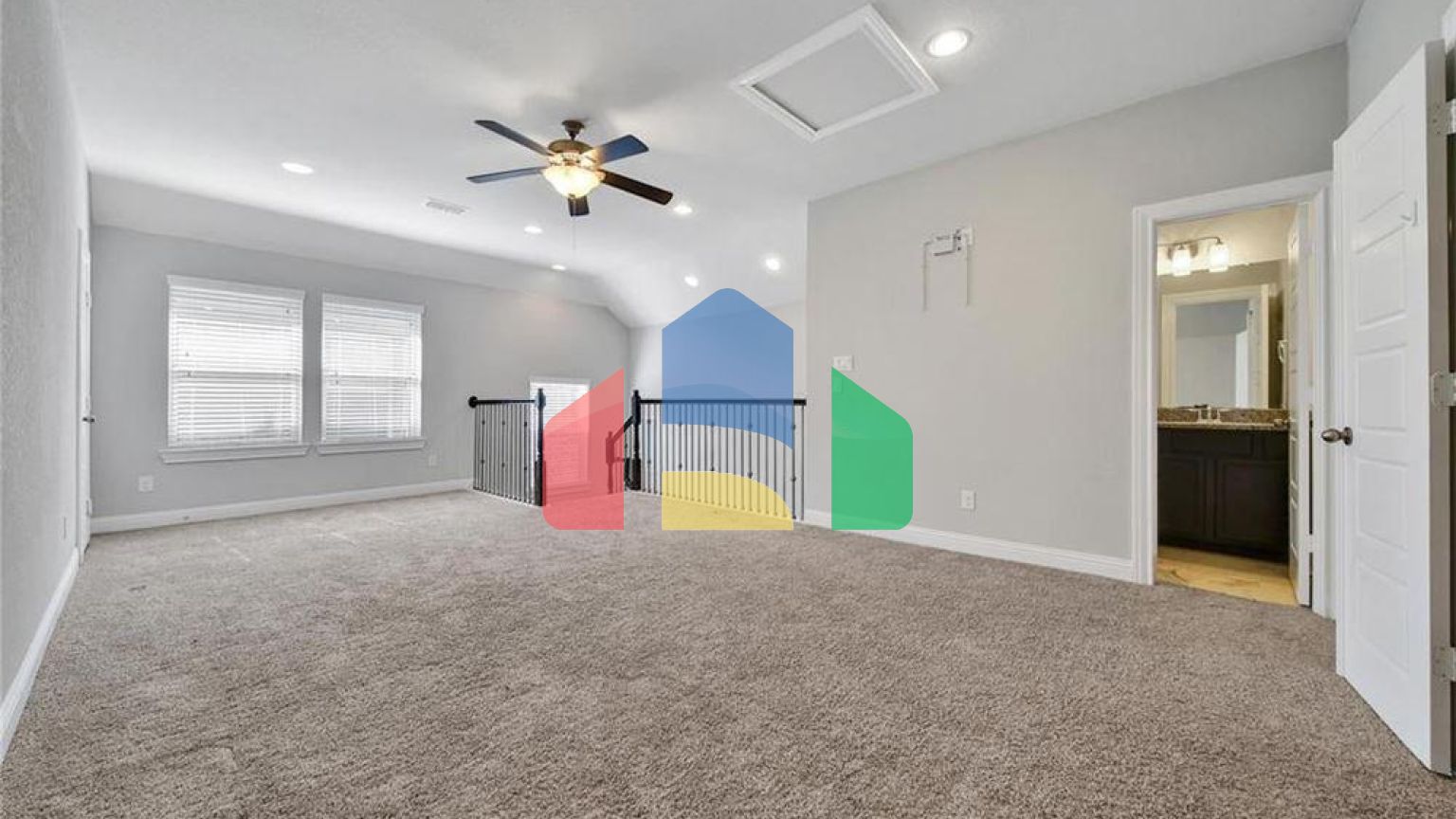 Residential - Single Family Home - Houston, Texas, United States - United States