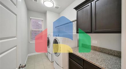 Residential - Single Family Home - Houston, Texas, United States - United States