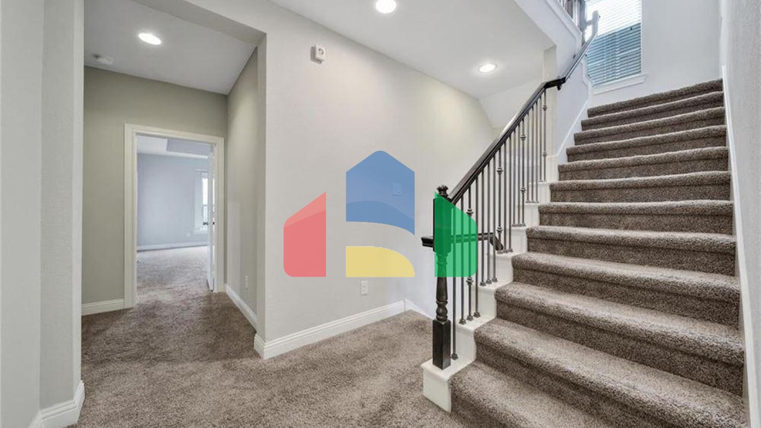 Residential - Single Family Home - Houston, Texas, United States - United States