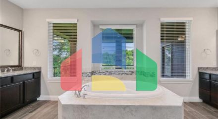 Residential - Single Family Home - Houston, Texas, United States - United States