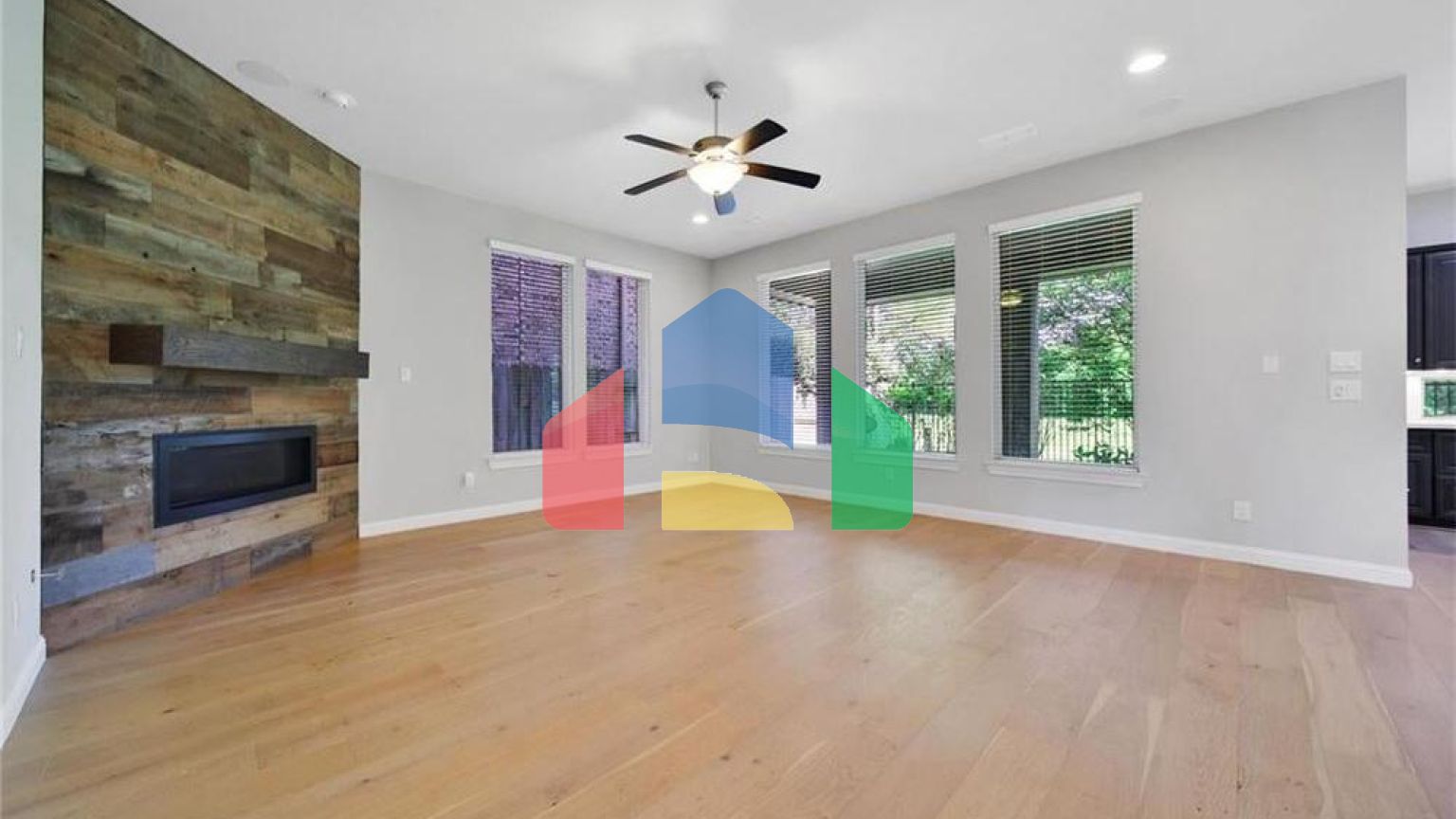 Residential - Single Family Home - Houston, Texas, United States - United States