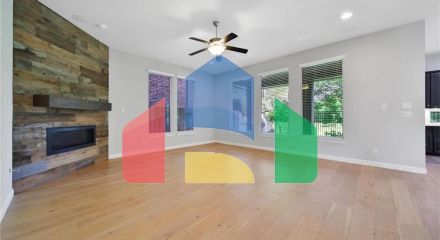 Residential - Single Family Home - Houston, Texas, United States - United States