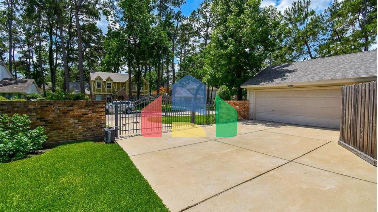 Residential - Single Family Home - Houston, Texas, United States - United States