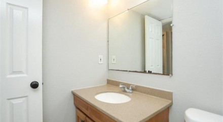 Residential - Single Family Home - Houston, Texas, United States - United States