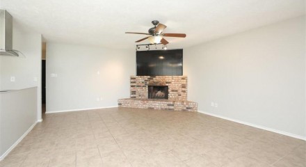 Residential - Single Family Home - Houston, Texas, United States - United States