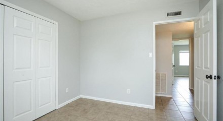 Residential - Single Family Home - Houston, Texas, United States - United States