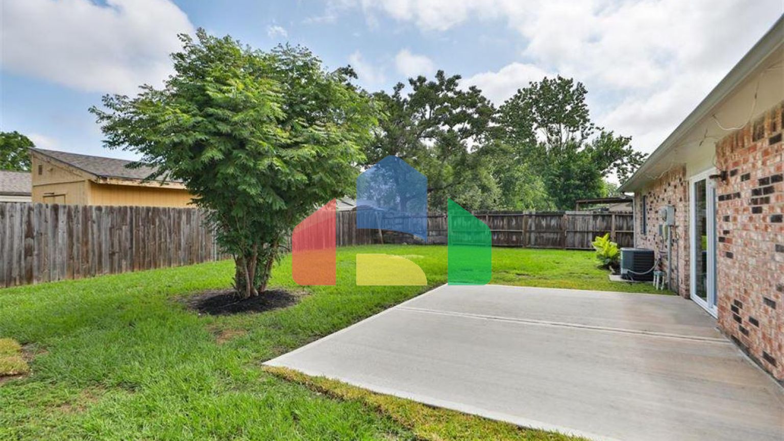 Residential - Single Family Home - Houston, Texas, United States - United States