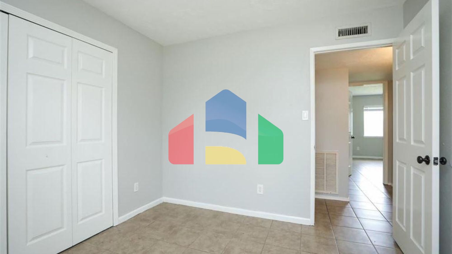 Residential - Single Family Home - Houston, Texas, United States - United States