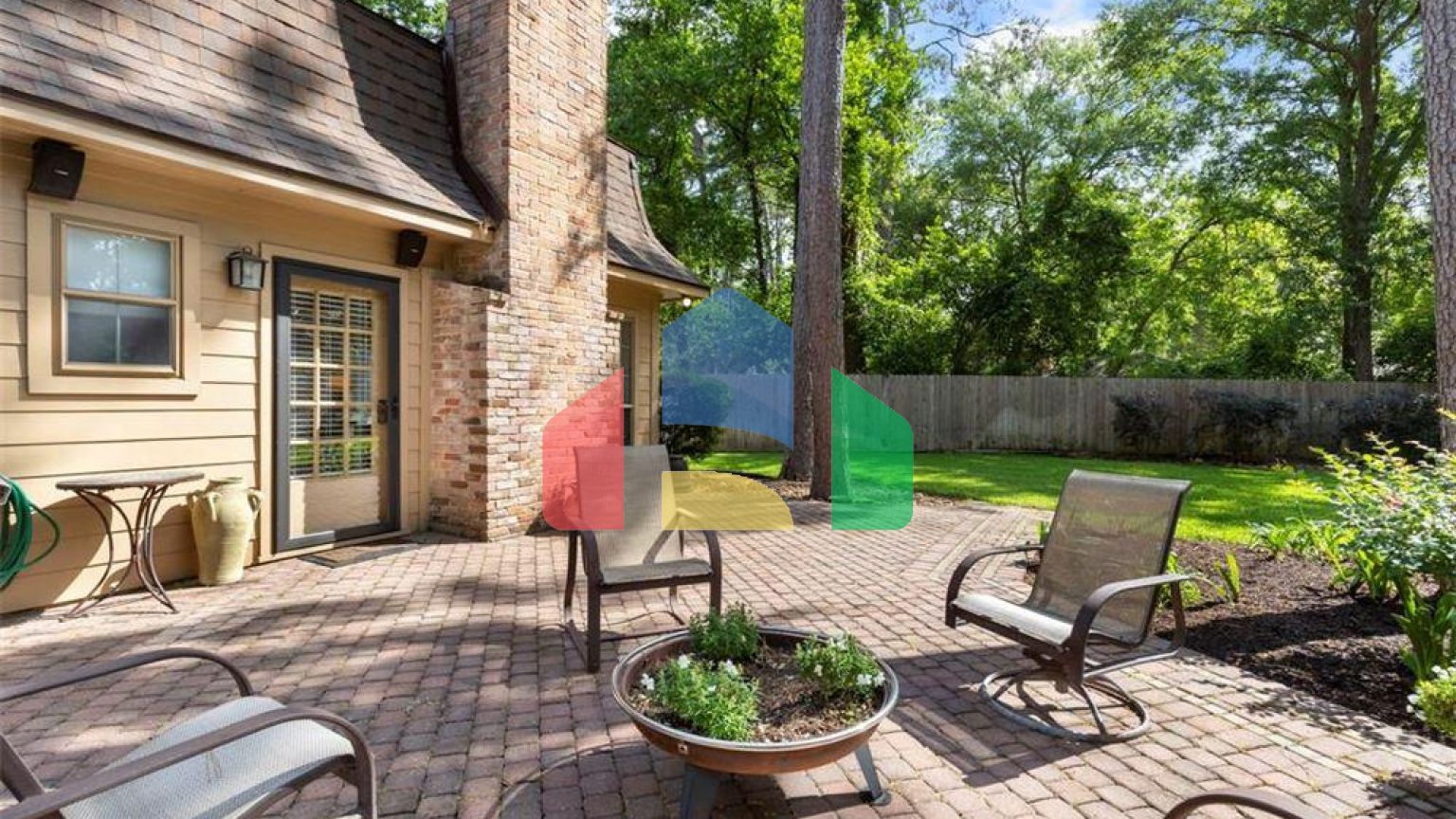 Residential - Single Family Home - Houston, Texas, United States - United States