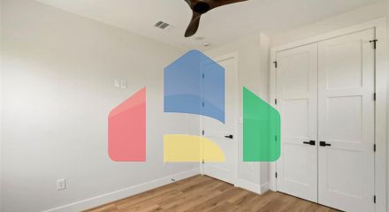 Residential - Single Family Home - Houston, Texas, United States - United States