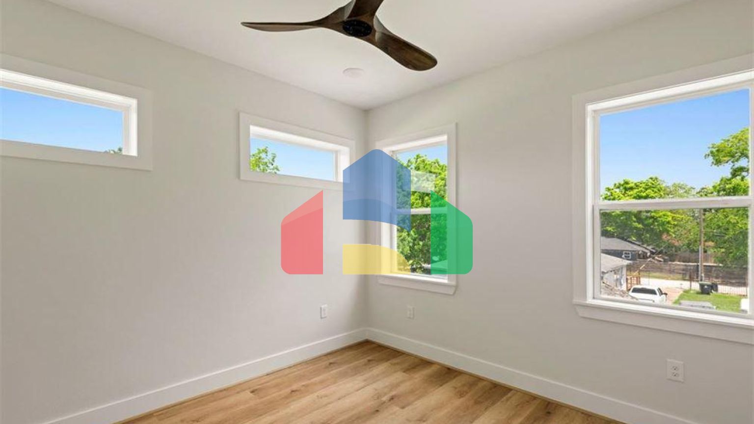 Residential - Single Family Home - Houston, Texas, United States - United States