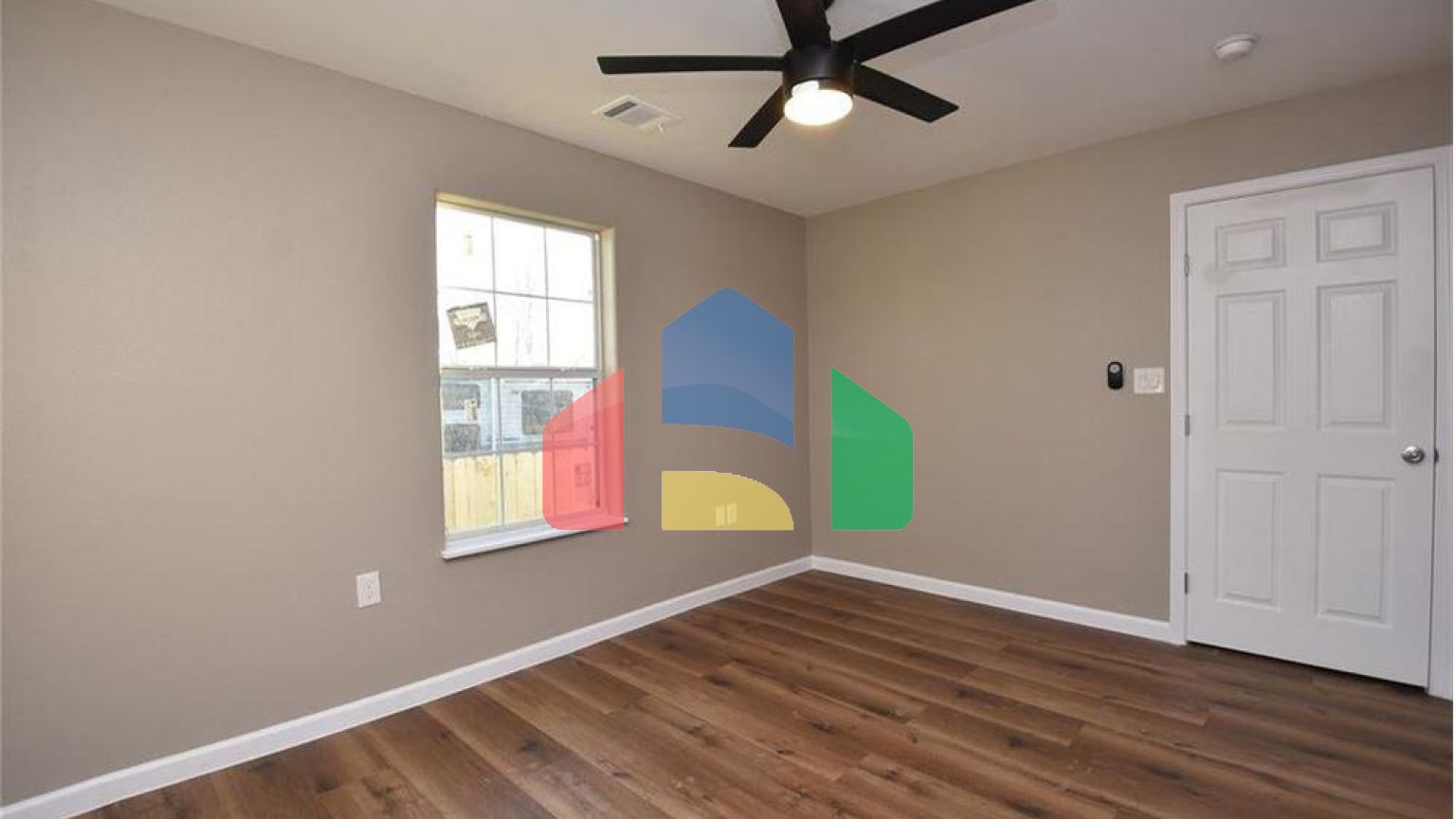 Residential - Single Family Home - Houston, Texas, United States - United States