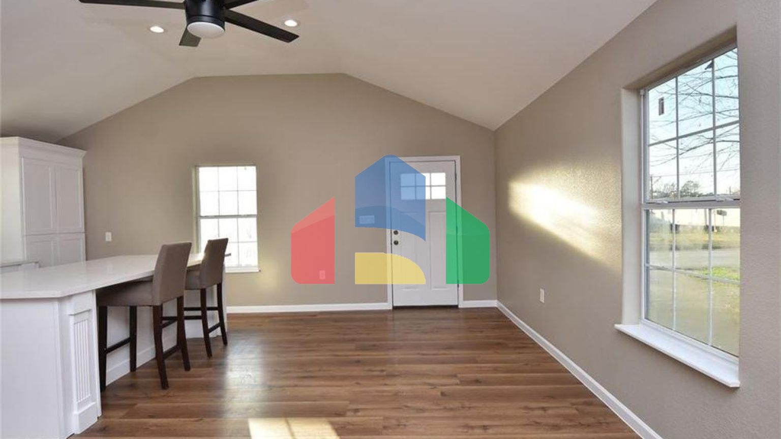 Residential - Single Family Home - Houston, Texas, United States - United States