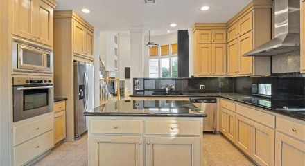 Residential - Condo/Apartment - Houston, Texas, United States - United States