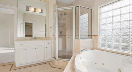 Residential - Condo/Apartment - Houston, Texas, United States - United States