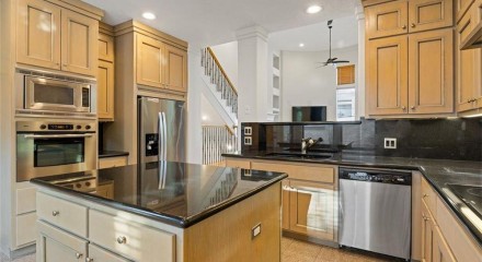 Residential - Condo/Apartment - Houston, Texas, United States - United States