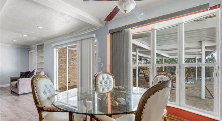 Residential - Single Family Home - Houston, Texas, United States - United States