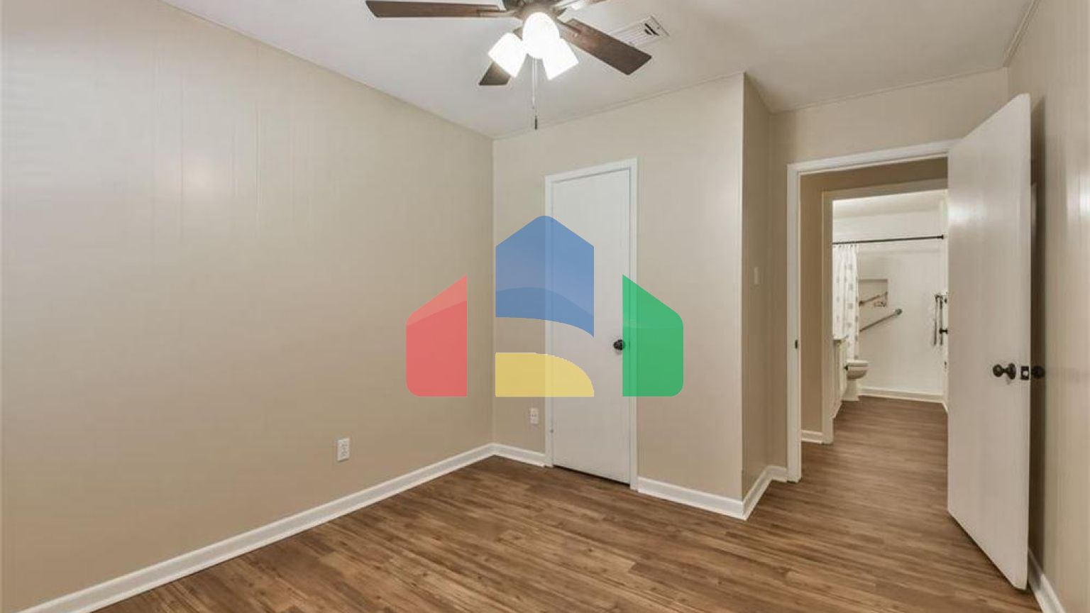 Residential - Single Family Home - Houston, Texas, United States - United States