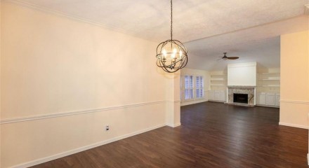 Residential - Single Family Home - Houston, Texas, United States - United States