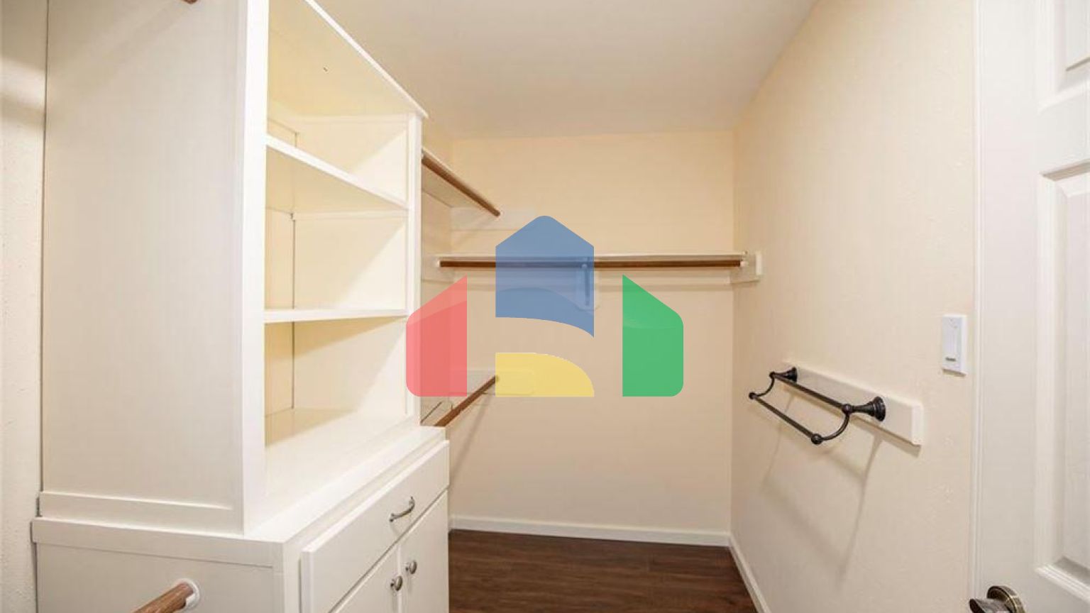 Residential - Single Family Home - Houston, Texas, United States - United States