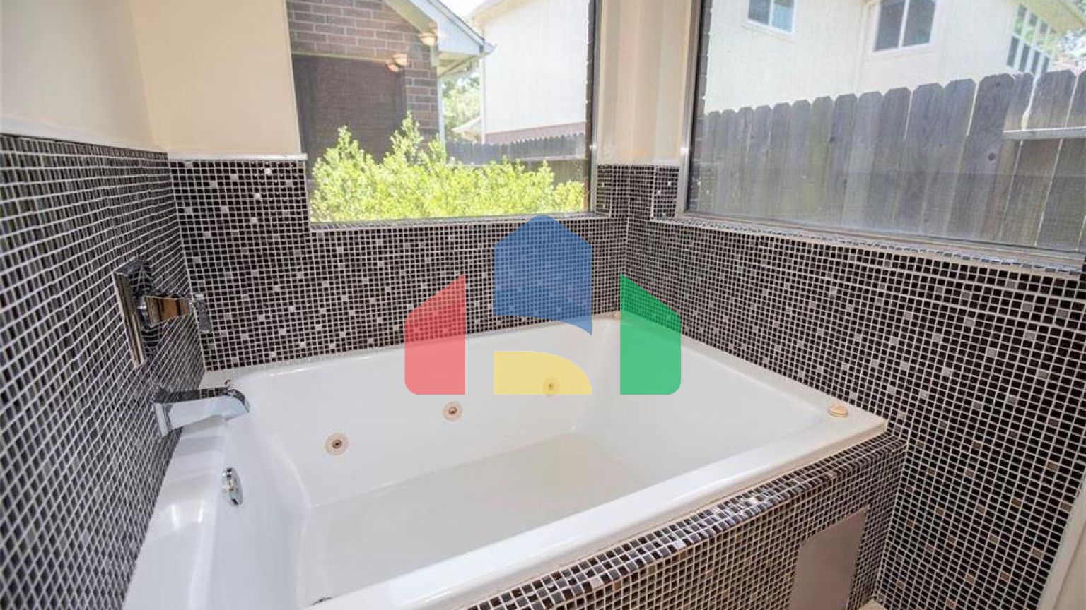 Residential - Single Family Home - Houston, Texas, United States - United States