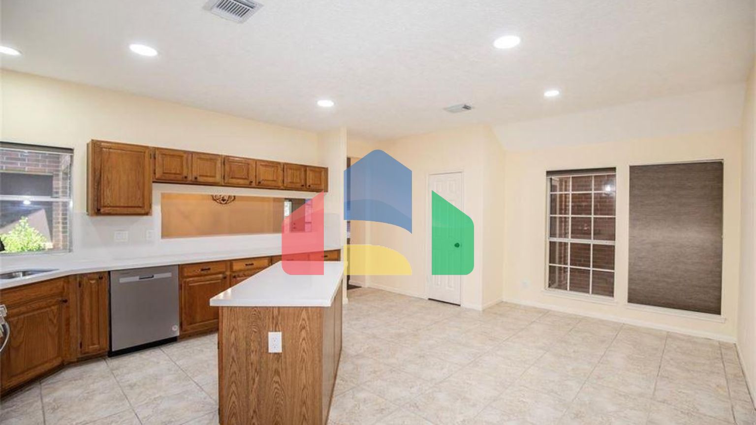 Residential - Single Family Home - Houston, Texas, United States - United States