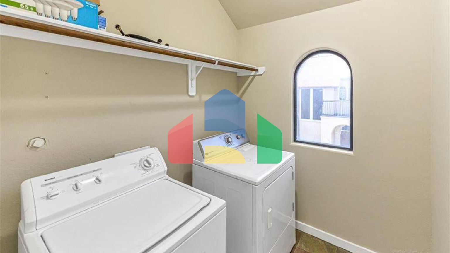 Residential - Single Family Home - Houston, Texas, United States - United States