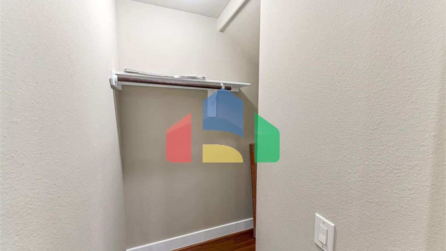 Residential - Single Family Home - Houston, Texas, United States - United States