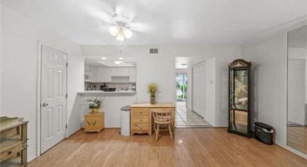 Residential - Condo/Apartment - Houston, Texas, United States - United States