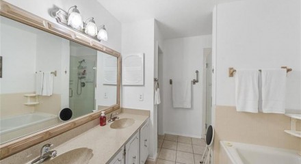 Residential - Condo/Apartment - Houston, Texas, United States - United States