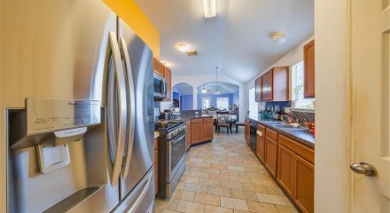 Residential - Single Family Home - Houston, Texas, United States - United States