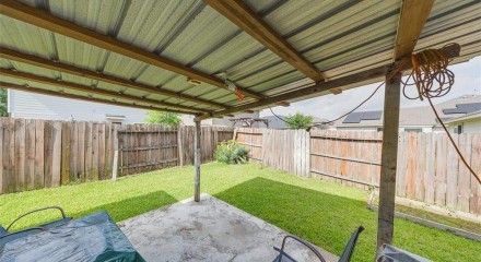 Residential - Single Family Home - Houston, Texas, United States - United States