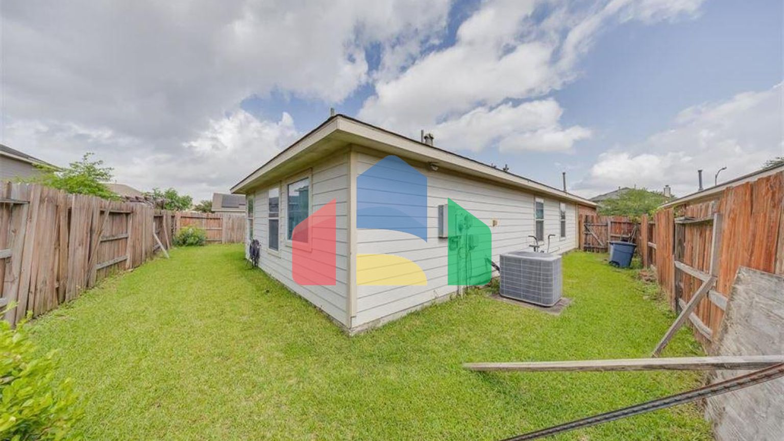 Residential - Single Family Home - Houston, Texas, United States - United States