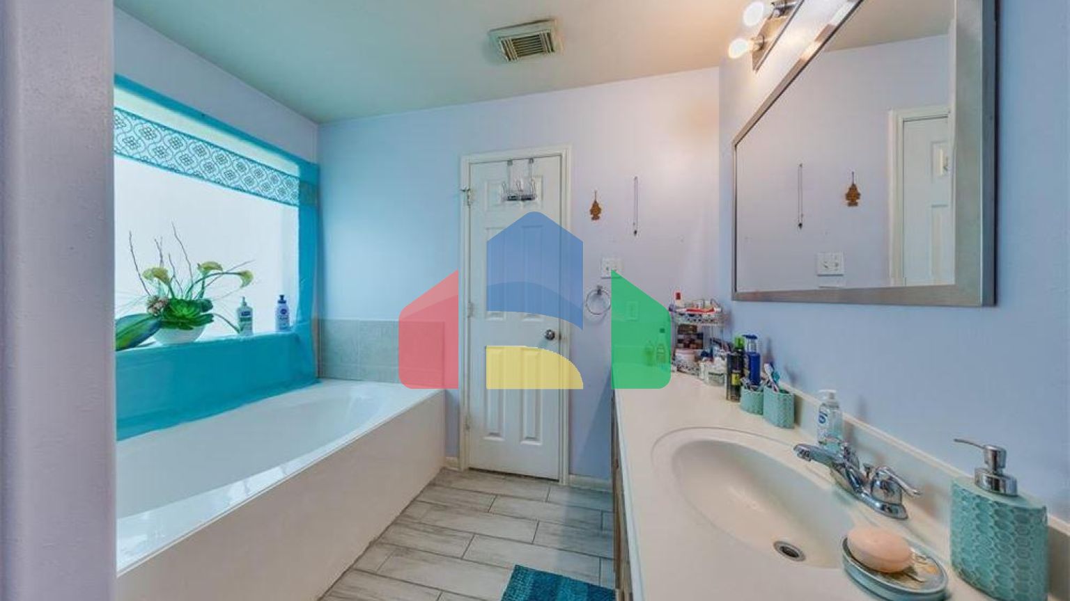 Residential - Single Family Home - Houston, Texas, United States - United States