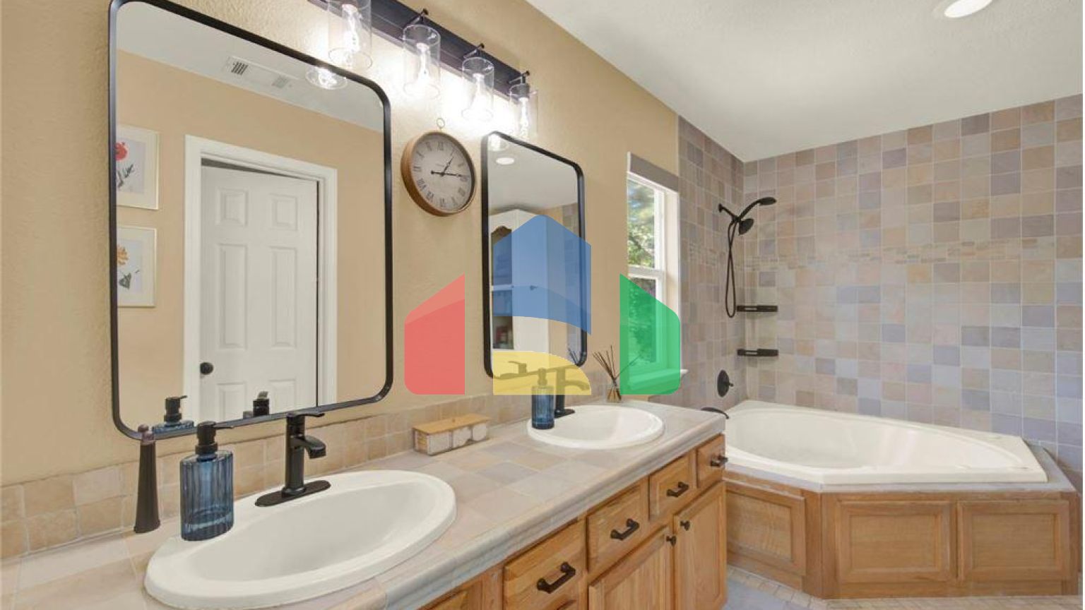 Residential - Single Family Home - Napa, California, United States - United States