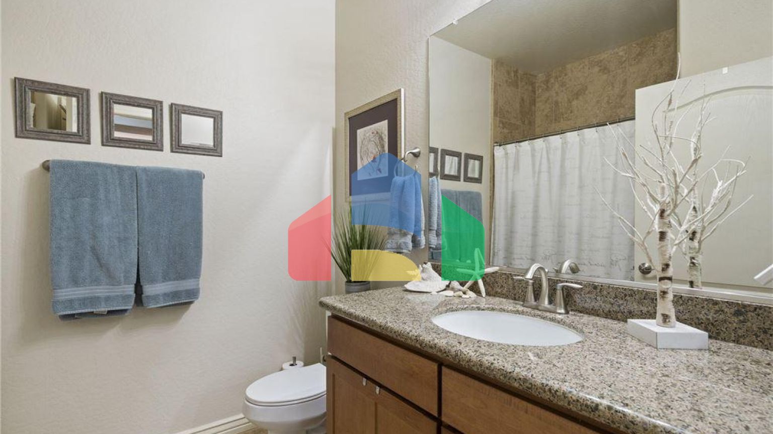 Residential - Condo/Apartment - Phoenix, Arizona, United States - United States