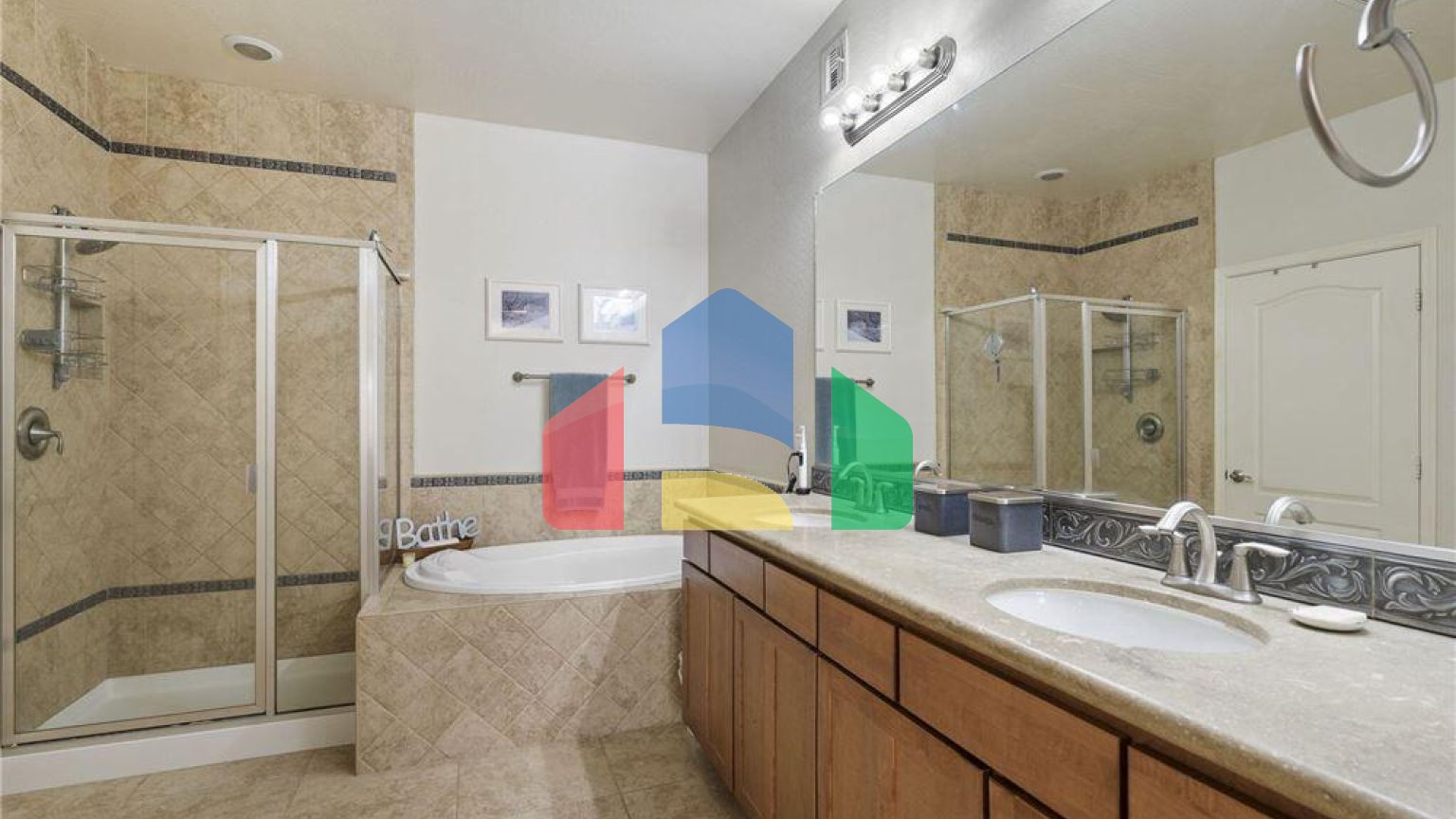 Residential - Condo/Apartment - Phoenix, Arizona, United States - United States