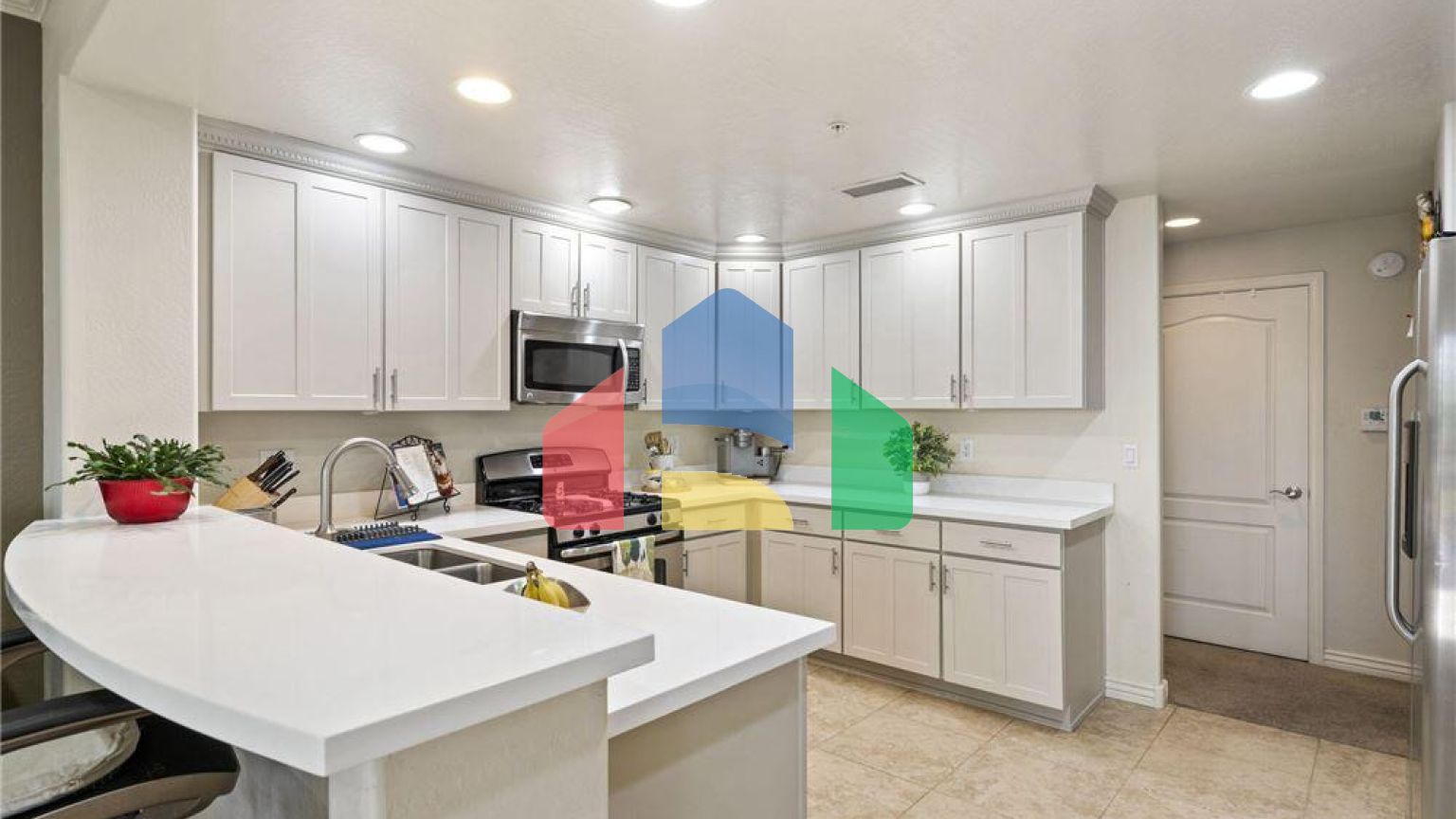 Residential - Condo/Apartment - Phoenix, Arizona, United States - United States