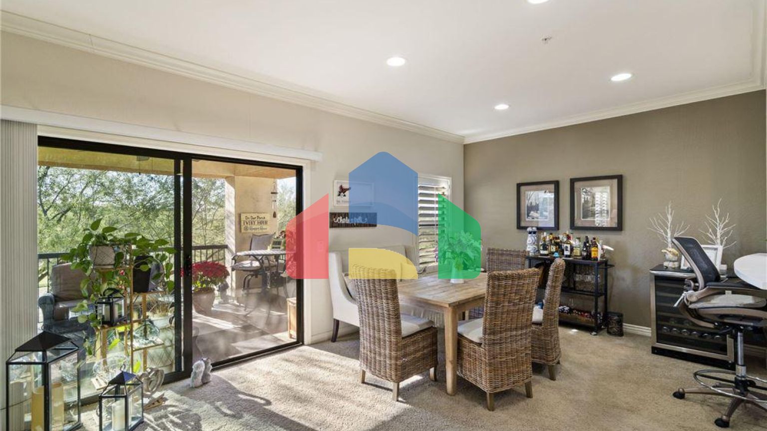 Residential - Condo/Apartment - Phoenix, Arizona, United States - United States