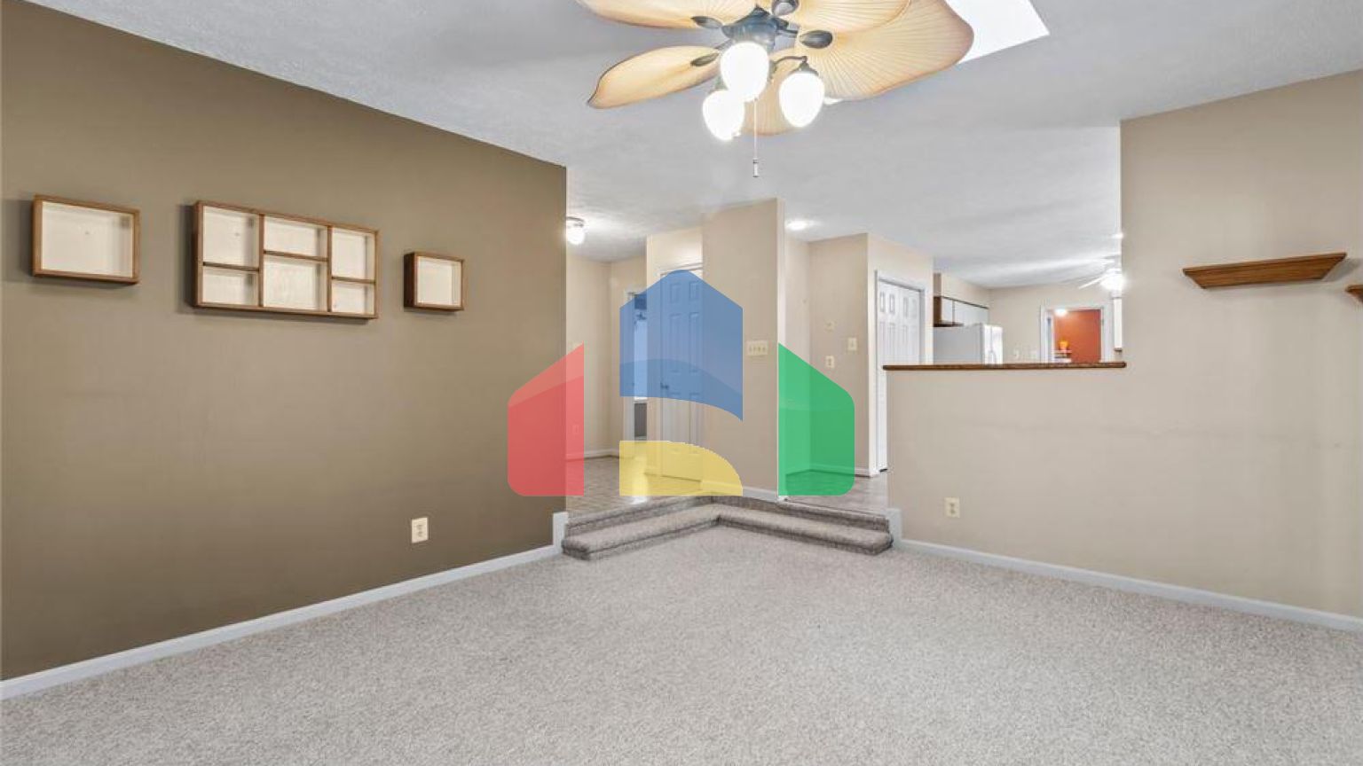 Residential - Single Family Home - White Plains, Maryland, United States - United States