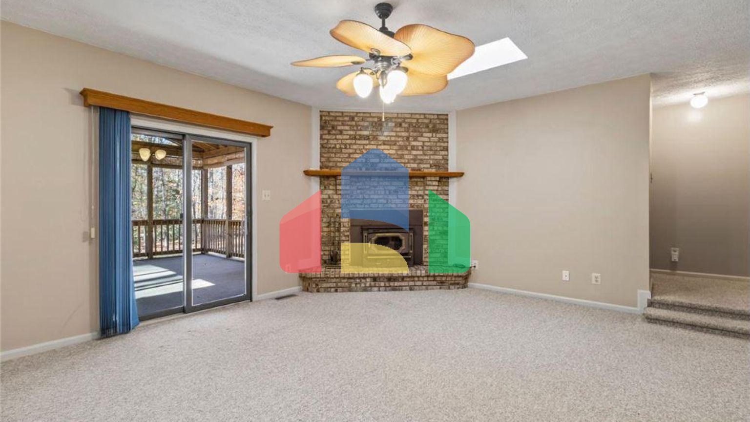 Residential - Single Family Home - White Plains, Maryland, United States - United States