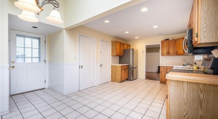 Residential - Single Family Home - White Plains, New York, United States - United States
