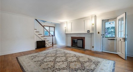 Residential - Single Family Home - White Plains, New York, United States - United States