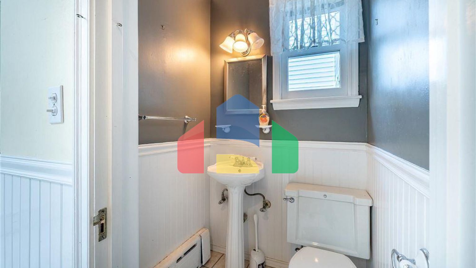 Residential - Single Family Home - White Plains, New York, United States - United States